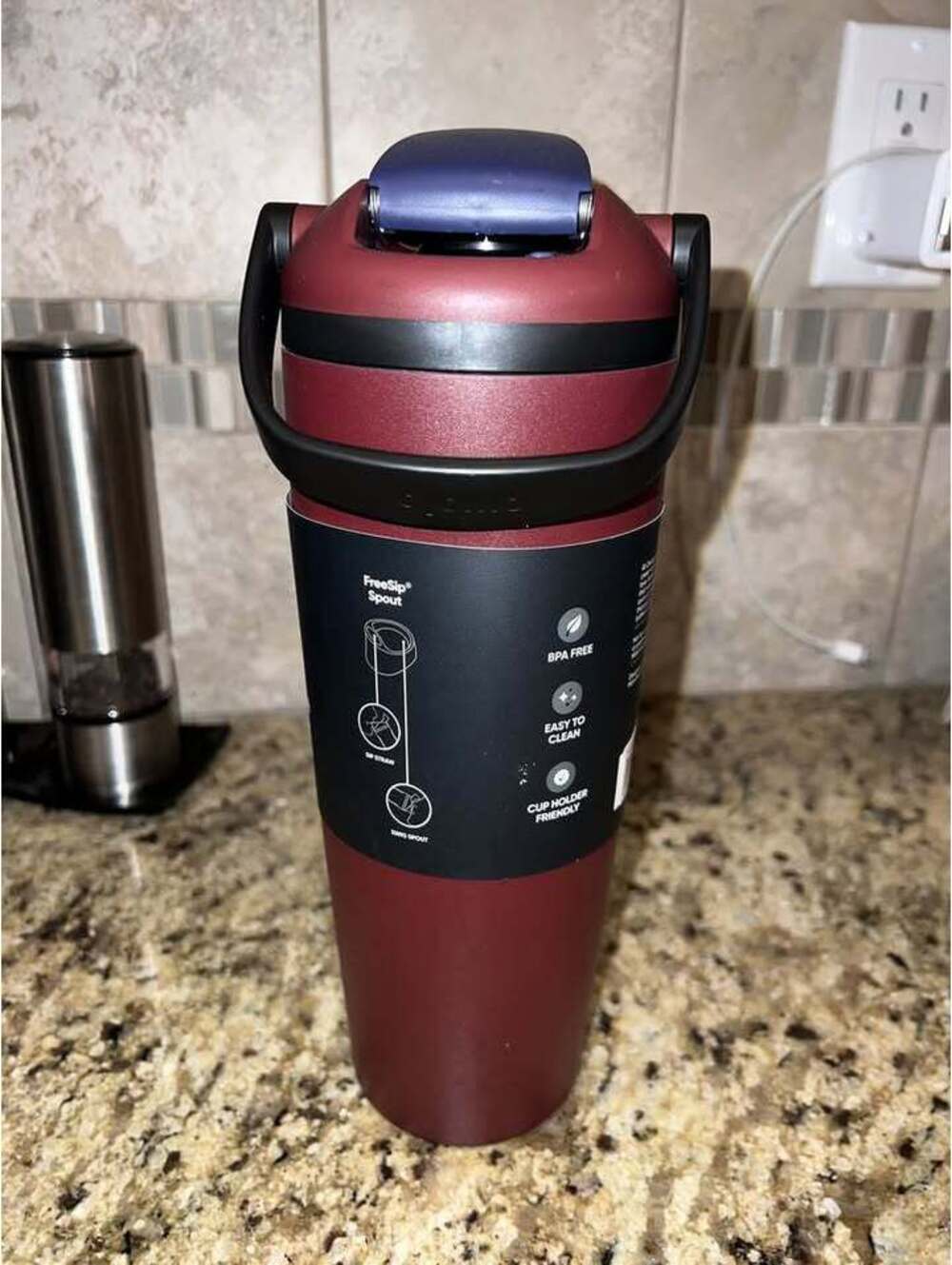 New Owala Freesip Sway 30oz Burgundy Bay
